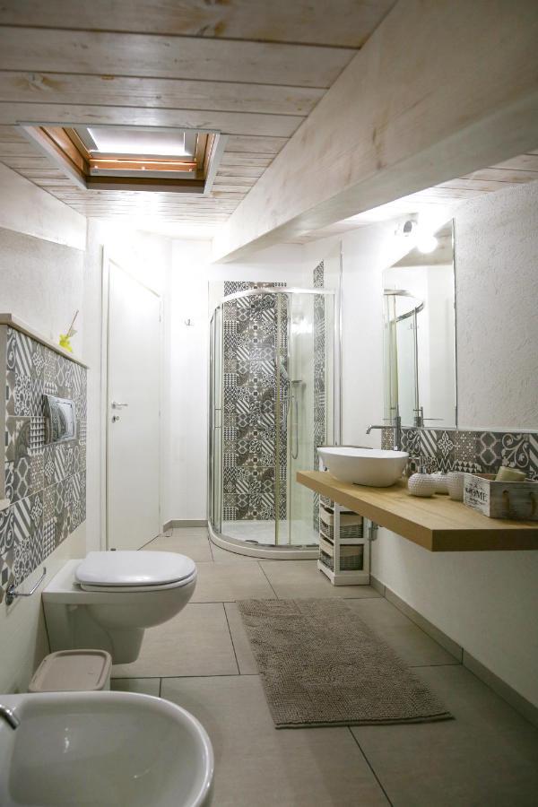Mansarda Daila Villa กัสเตลซาร์โด ภายนอก รูปภาพ